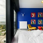 Sky Zabrska15 21st Floor Or 10th Floor Parking Self Check-in Apartment