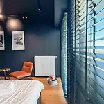 Sky Zabrska15 21st Floor Or 10th Floor Parking Self Check-in Apartamento