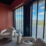 Apartment Sky Zabrska15 21st Floor Or 10th Floor Parking Self Check-in *