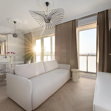 Sky Zabrska15 21st Floor Or 10th Floor Parking Self Check-in Катовице