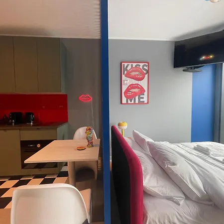 Apartament Sky Zabrska15 21st Floor Or 10th Floor Parking Self Check-in *