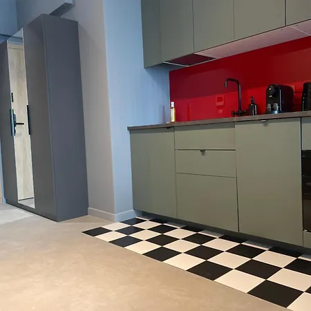 Sky Zabrska15 21st Floor Or 10th Floor Parking Self Check-in