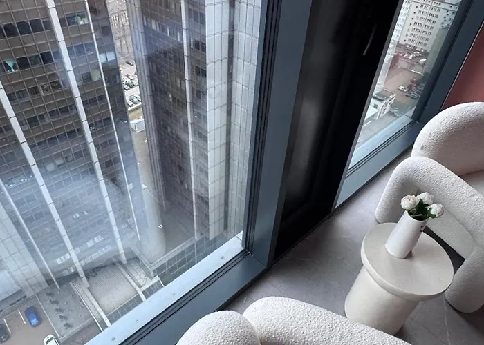 Sky Zabrska15 21st Floor Or 10th Floor Parking Self Check-in *