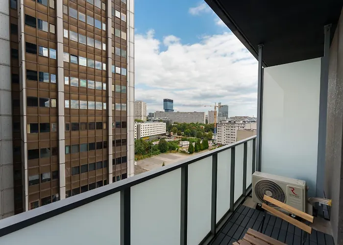 Apartament Sky Zabrska15 21st Floor Or 10th Floor Parking Self Check-in