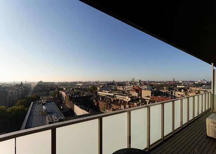 Sky Zabrska15 21st Floor Or 10th Floor Parking Self Check-in *